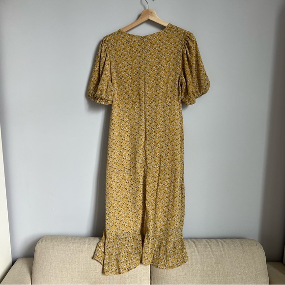 Anything Lovelier Yellow Floral Print Tiered Midi Dress size Medium - Picture 6 of 10